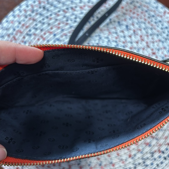 Tory Burch tassel bag - Picture 6 of 6